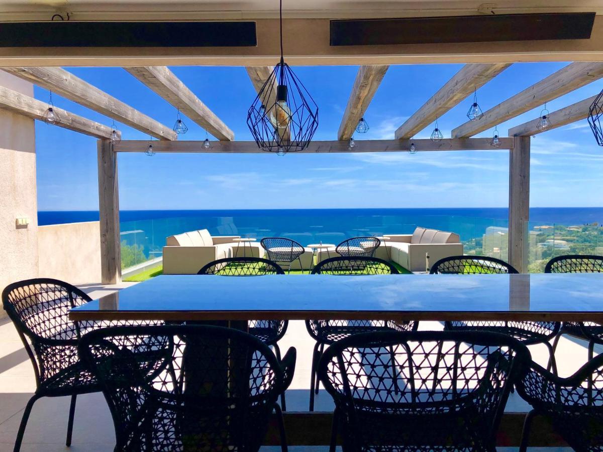 Vila Vue Panoramique Sur La Baie De St Tropez Les Issambres Exteriér fotografie