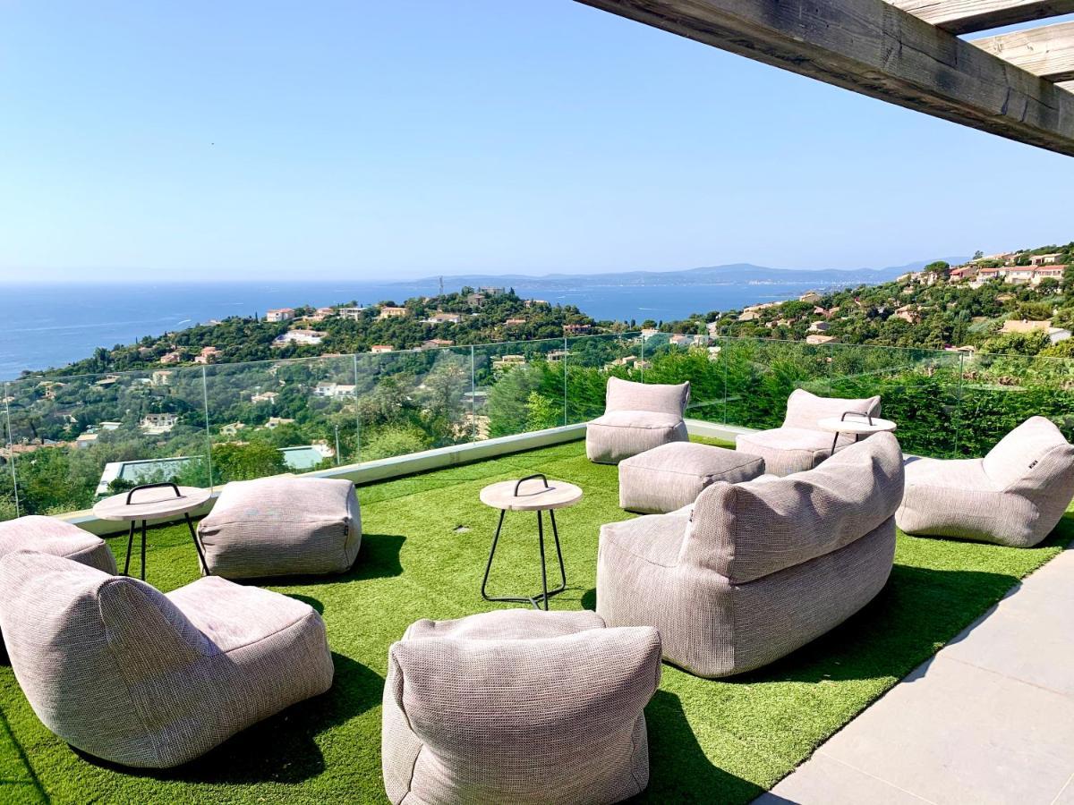 Vila Vue Panoramique Sur La Baie De St Tropez Les Issambres Exteriér fotografie