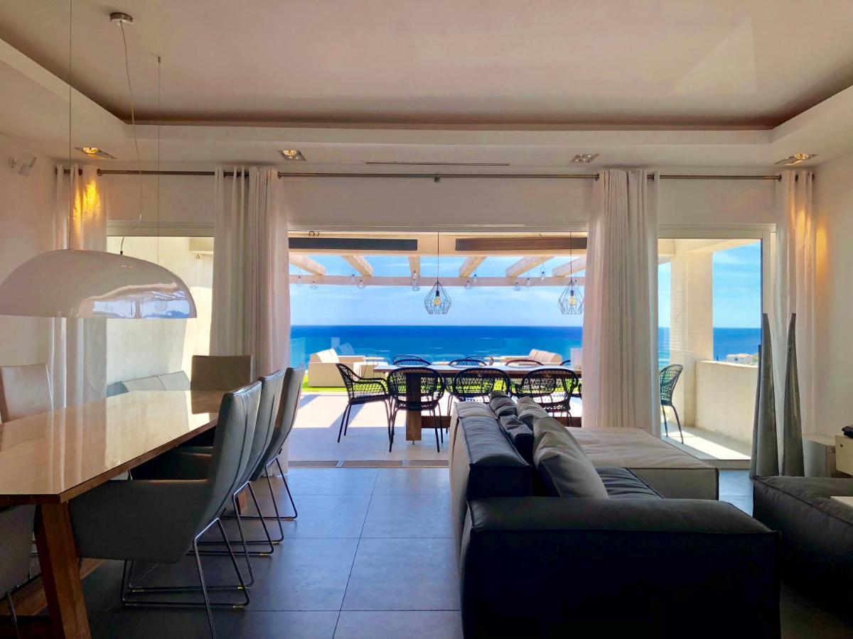 Vila Vue Panoramique Sur La Baie De St Tropez Les Issambres Exteriér fotografie